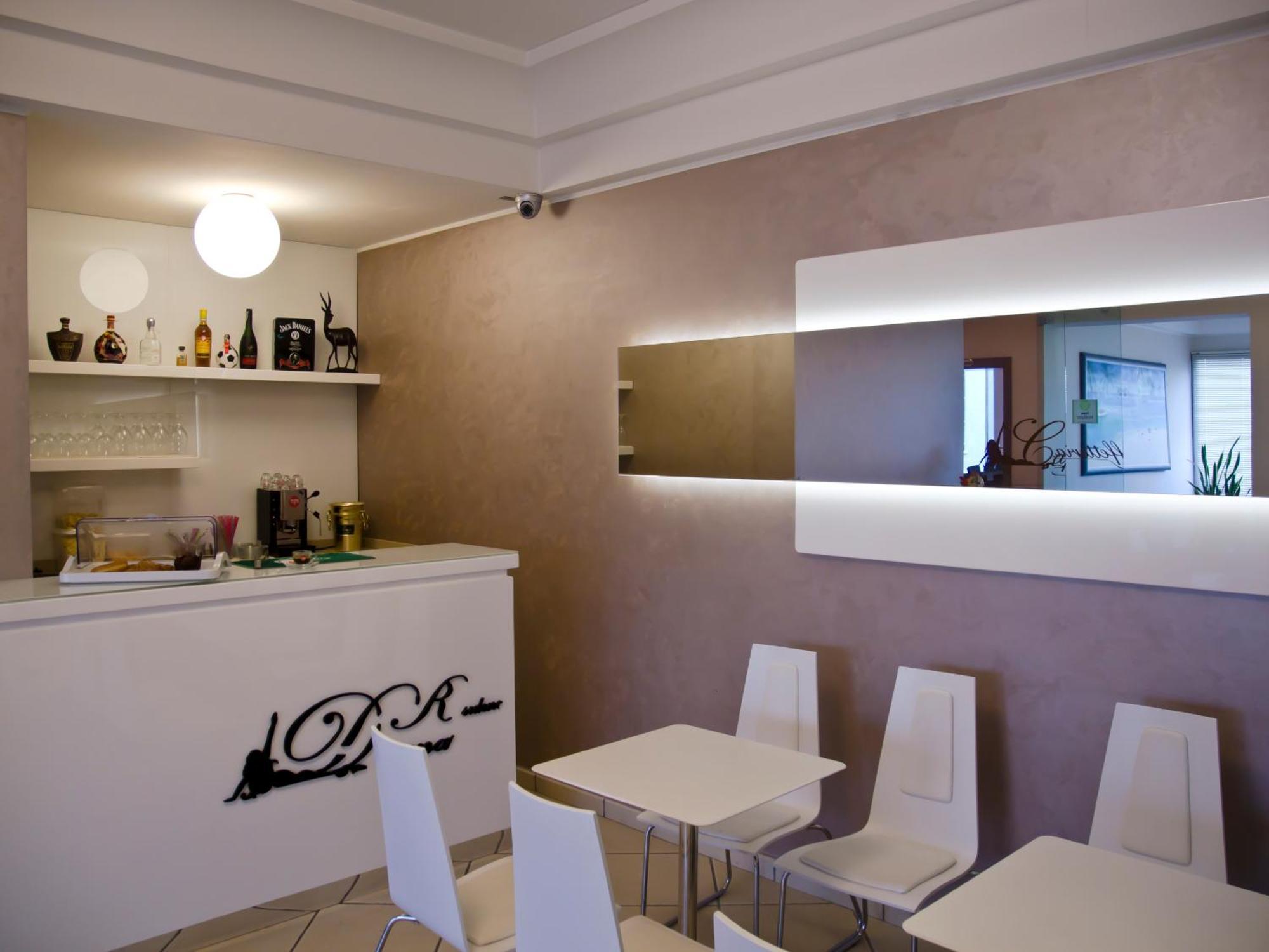 Residence Divina Rimini Exterior foto